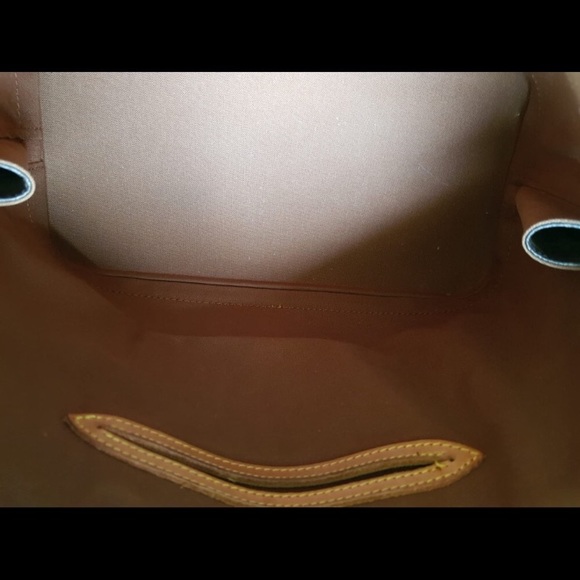 ‼️Sold ‼️100% Authentic Louis Vuitton Alma - Picture 4 of 13